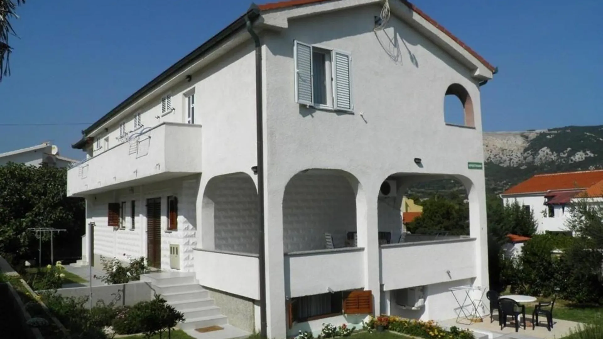Apartment Wohnung In Baska Mit Eigenem Balkon Und Meerblick Croatia